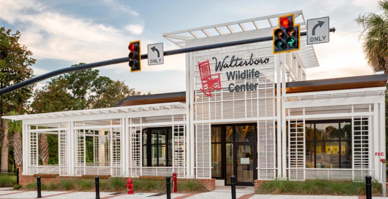 Travelodge By Wyndham Walterboro Exterior photo